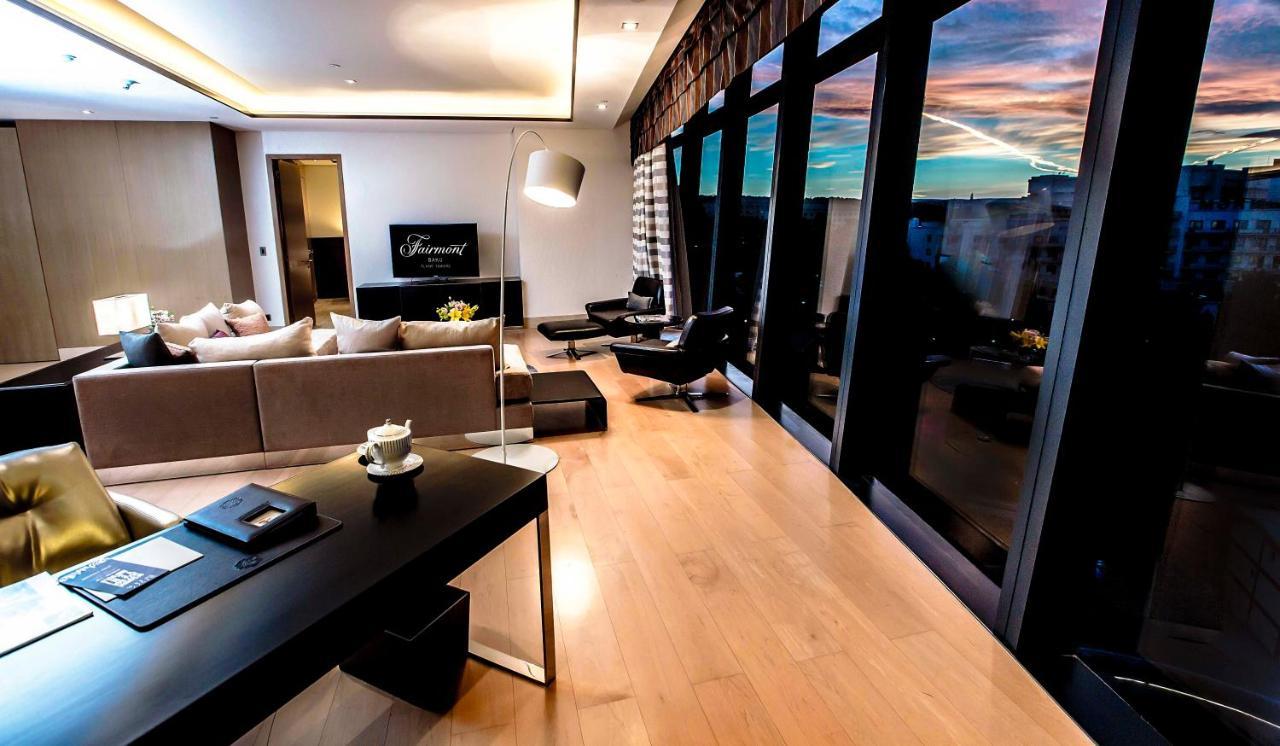 Apartments By Fairmont Baku Flame Towers Exterior photo